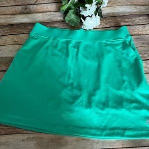Bermuda Sands Bright Green Women's Golf Skort Size Medium